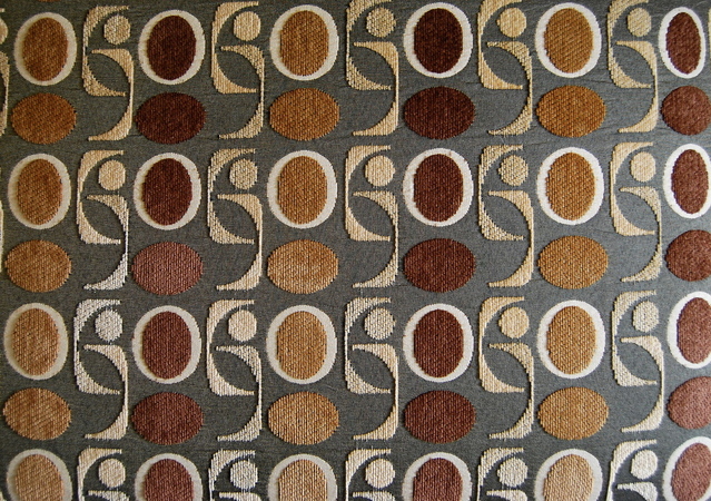 Detail na vzorovanú hrubú látku.jpg